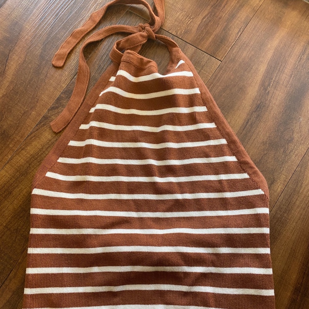 Forever 21 crop halter top